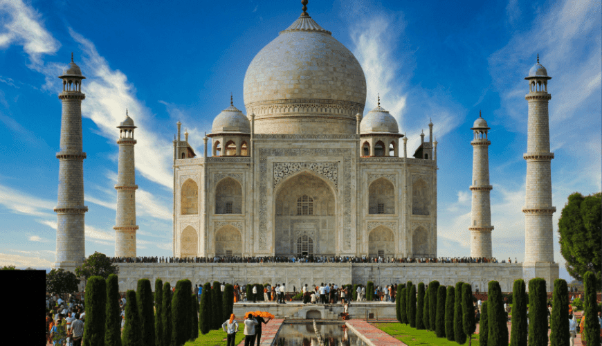 Same day Taj Mahal tour by car from Delhi