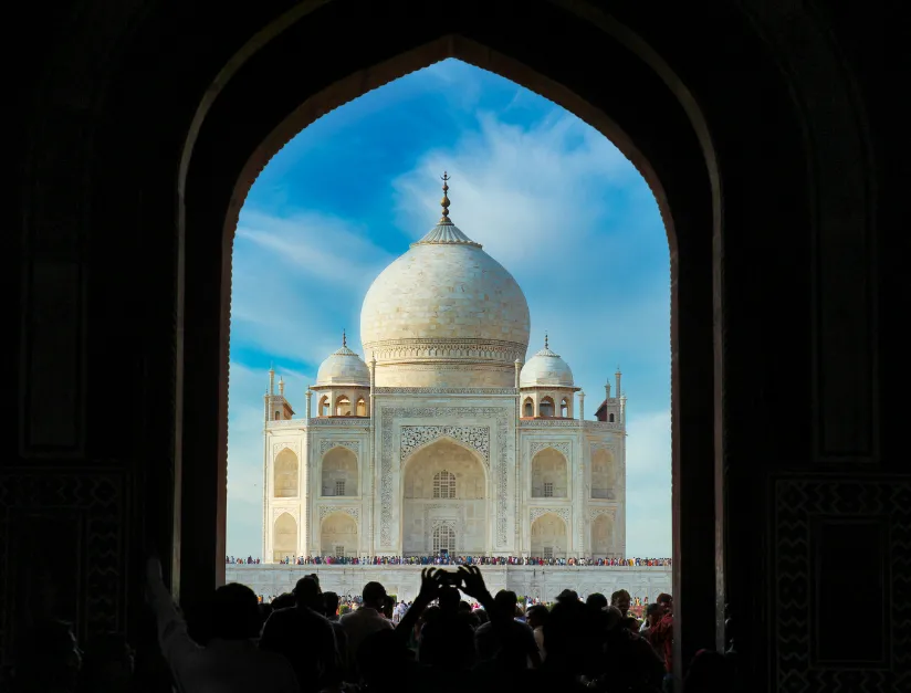 Taj Mahotsav 2025