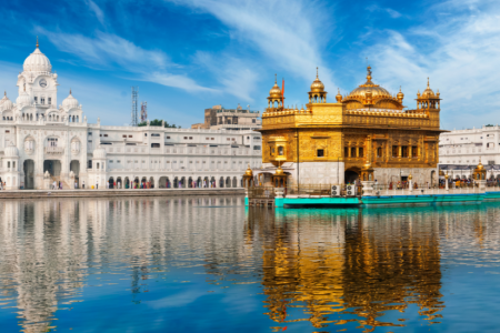 A Guide to India’s Spiritual Capitals: From Varanasi to Amritsar