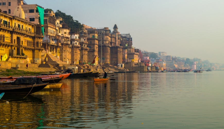 A Tour Package for Varanasi from Agra