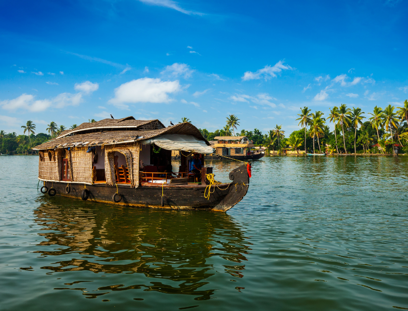 Exploring the Backwaters of Kerala: A Peaceful Escape