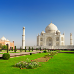 Delhi to Agra Distance: Best Routes, Travel Options & Tips