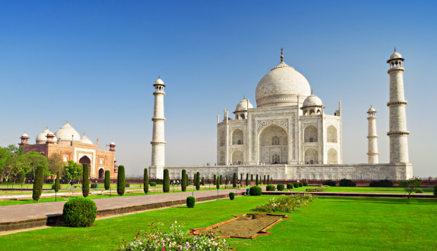 Delhi to Agra Distance: Best Routes, Travel Options & Tips
